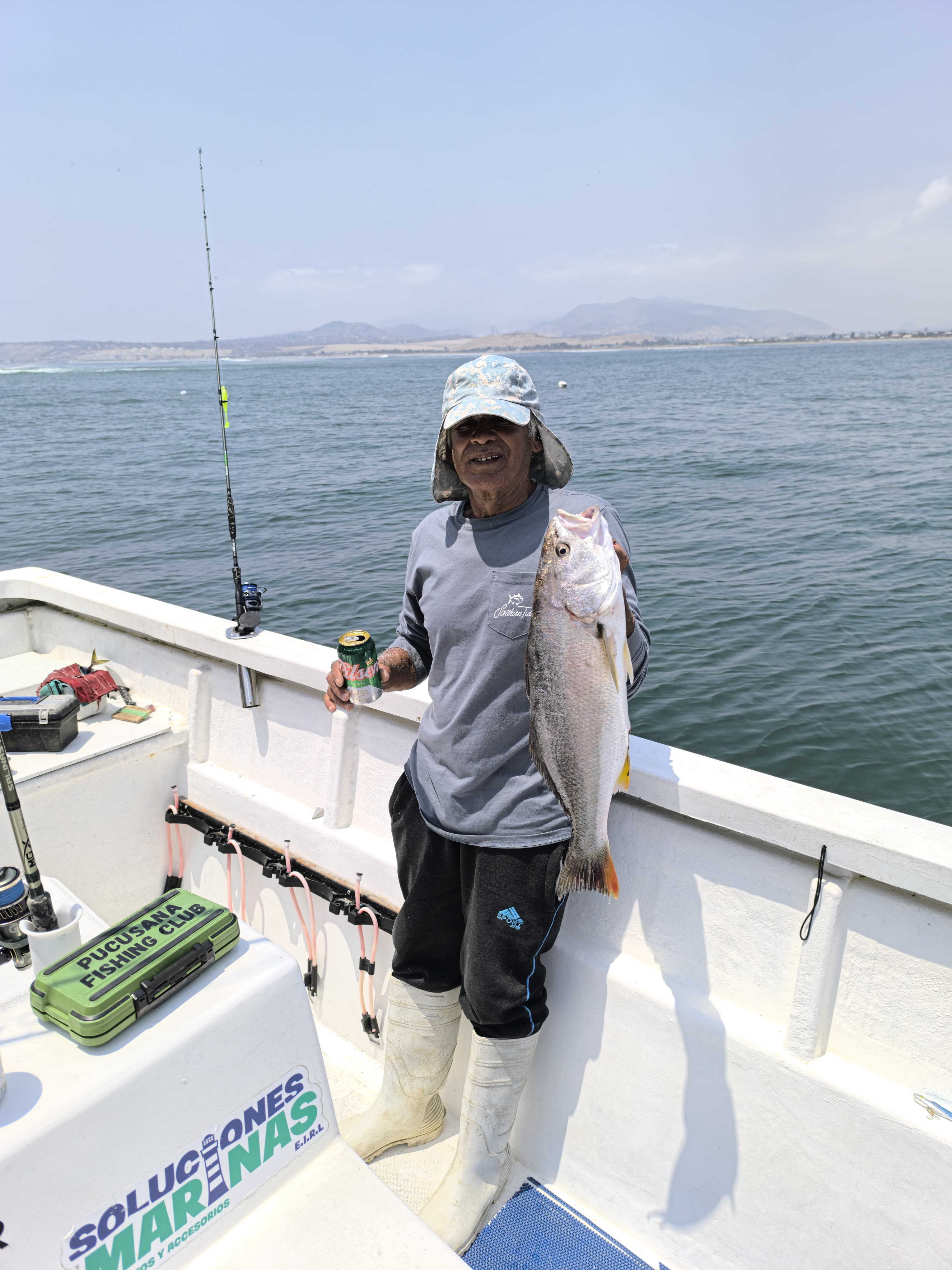 Salida de pesca con el Capitán Jhonatan Rivera en Pucusana - Abril 2025 - foto 9